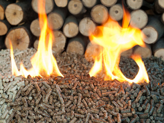 7 pelets fot 330x248 Πόσο επικύνδυνη είναι η καύση ξύλων και βιομάζας για την υγεία μας;  
