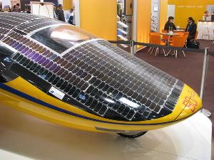 elektrische autos Eφαρμογή των thin film φωτοβολταϊκών στα ηλεκτρικά αυτοκίνητα